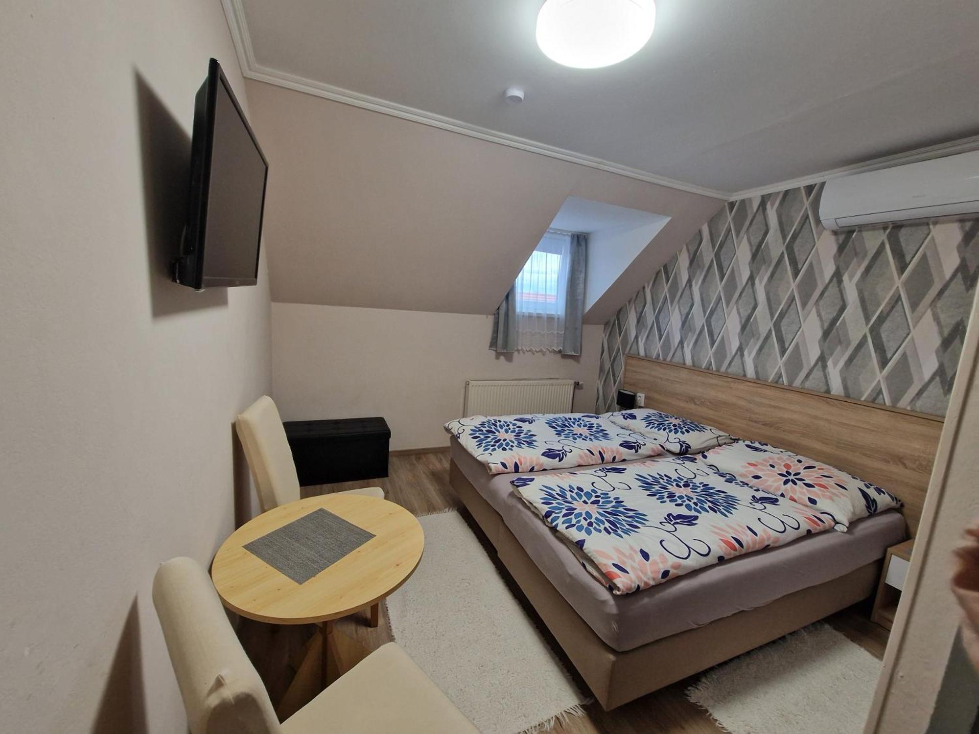 Hotel Hajnalka Vendeghaz Bük Zewnętrze zdjęcie