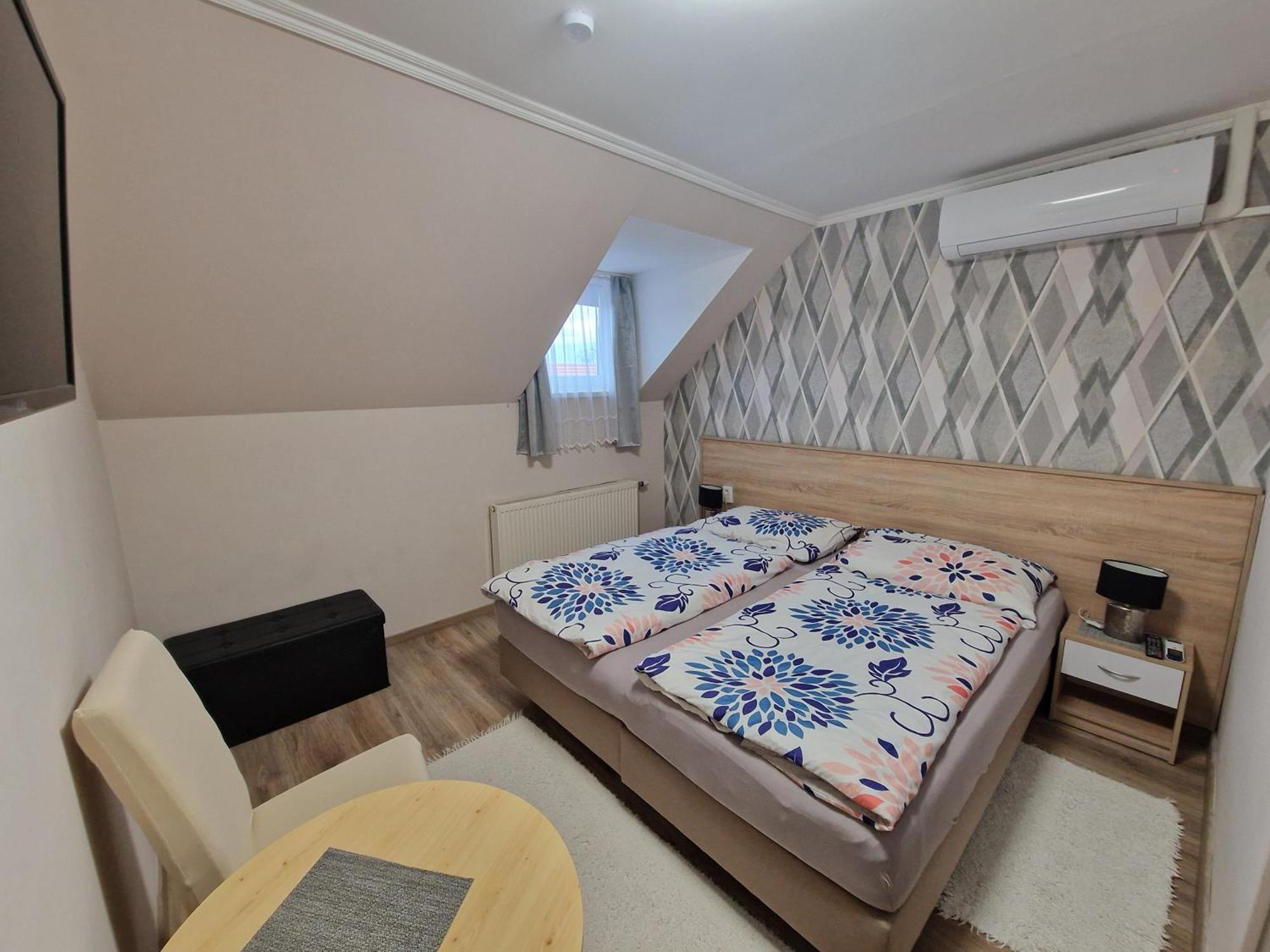 Hotel Hajnalka Vendeghaz Bük Zewnętrze zdjęcie