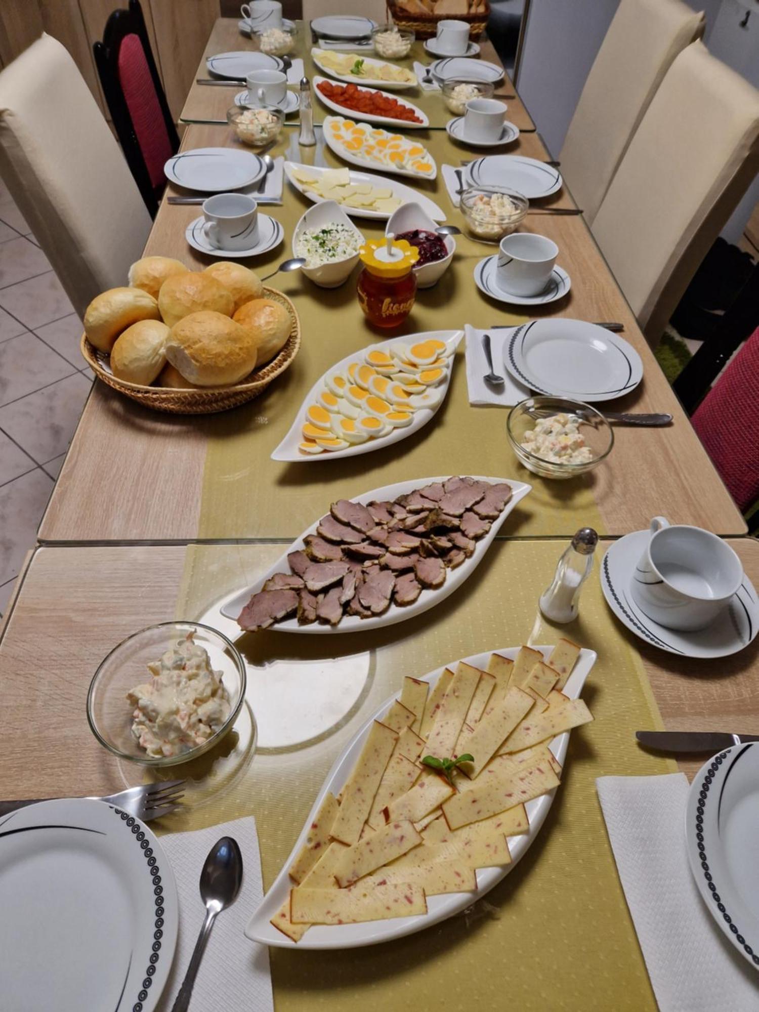 Hotel Hajnalka Vendeghaz Bük Zewnętrze zdjęcie