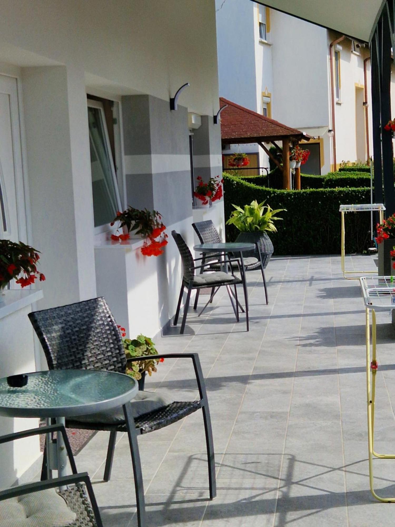 Hotel Hajnalka Vendeghaz Bük Zewnętrze zdjęcie